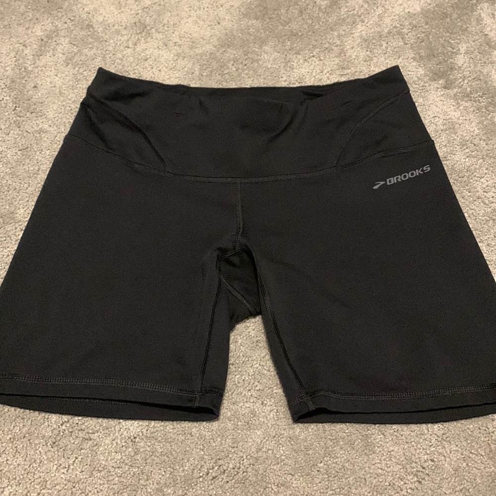 Brooks size M running shorts